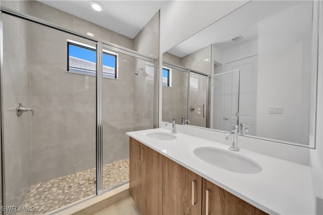 Building Photo - 5832 Agostino Way