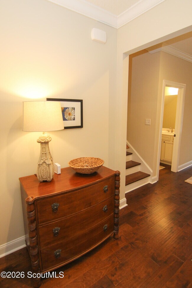 Building Photo - 905 Mariners Cir