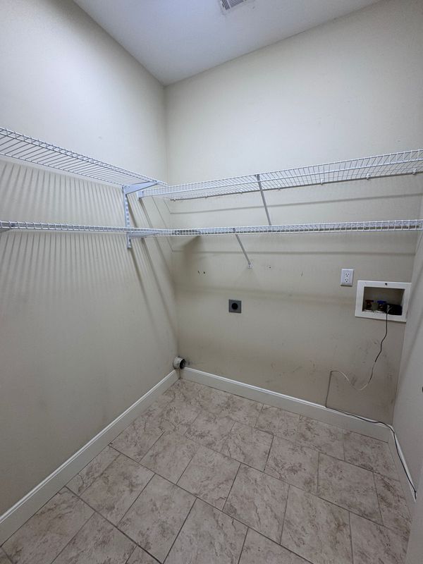 Building Photo - 2416 Boulder Springs Dr