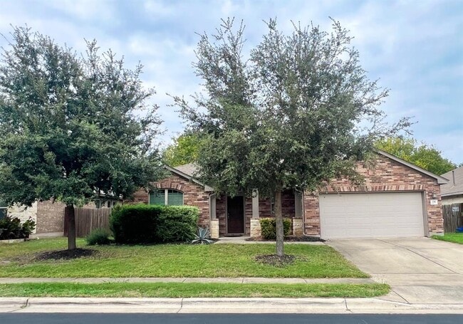 Building Photo - 114 Clear Water Pass