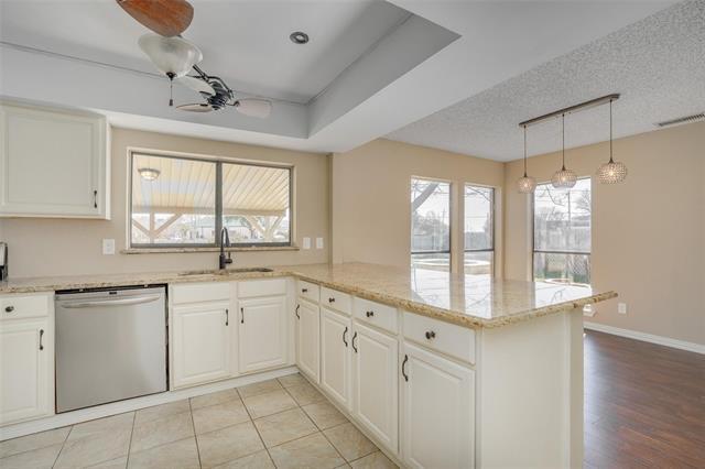 Building Photo - 3706 S Magnolia Ct