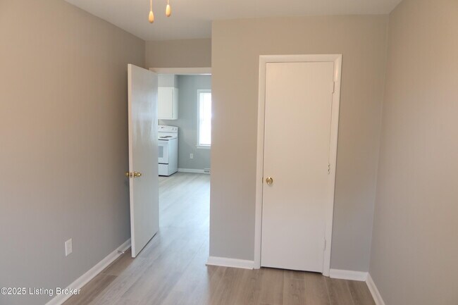 Building Photo - 4920 KY-1638