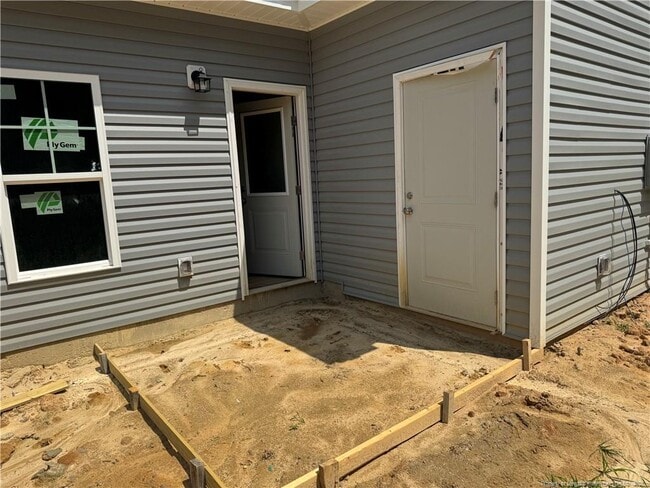 Building Photo - 1423 Cain Rd