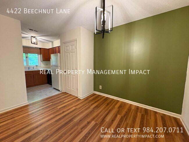 Building Photo - 4422 Beechnut Ln