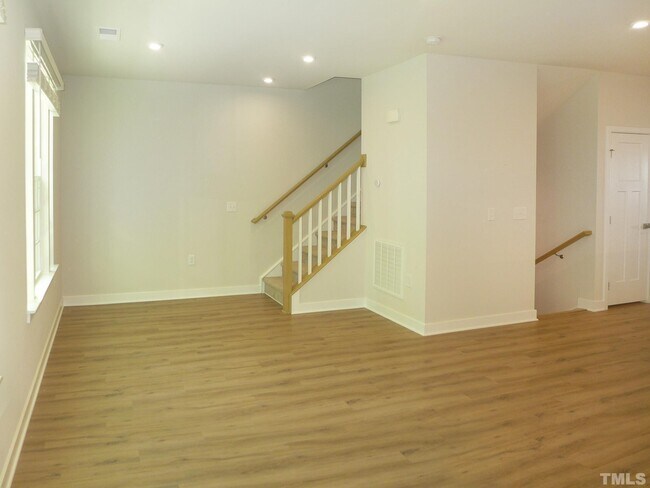 Building Photo - 137 Callowhill Ln