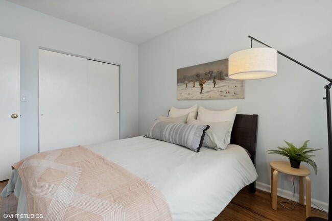 Building Photo - 2903 N Rockwell St