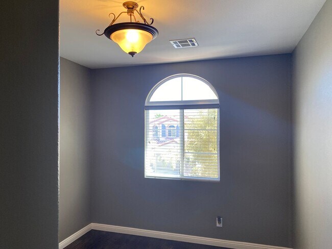 Building Photo - Pool!!! Spa!!! Summerlin!!! Gated!!! Park!! Mature lush landscape in back yard!! Synthetic Grass!...