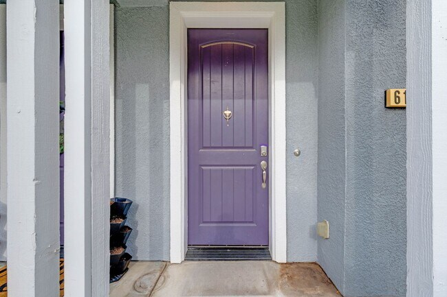 Building Photo - Renovated 3-Story Rocklin Townhome with Two-Car Garage!