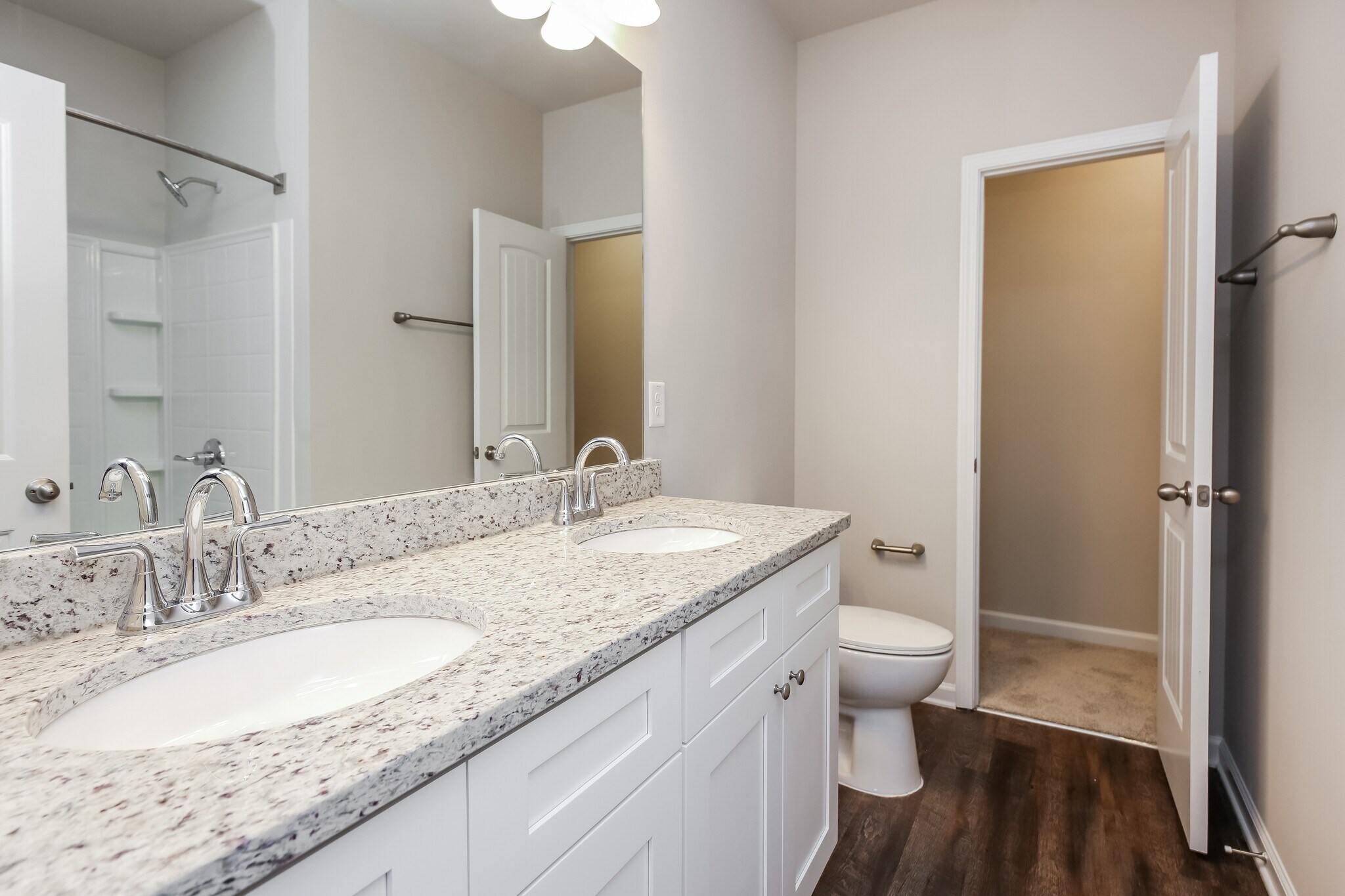 Building Photo - 211 Riley Cir