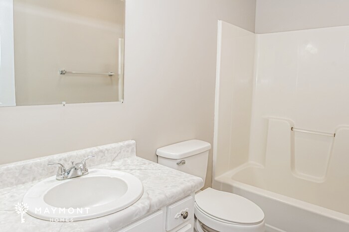 Building Photo - 269 Ariel Dr