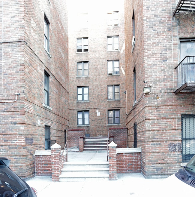 Building Photo - 3475-3477 Knox