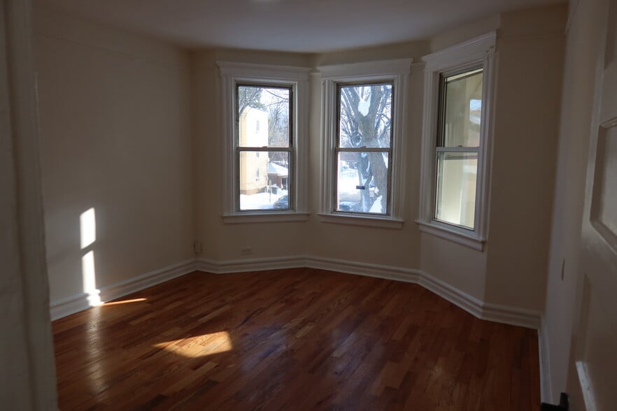 Building Photo - 26 Linden Ave