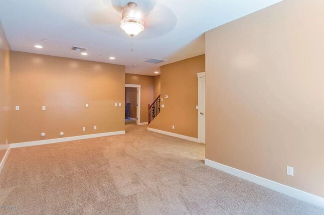 Building Photo - 3 Bed | 3.5 Bath - Biltmore Luxury Townhomes