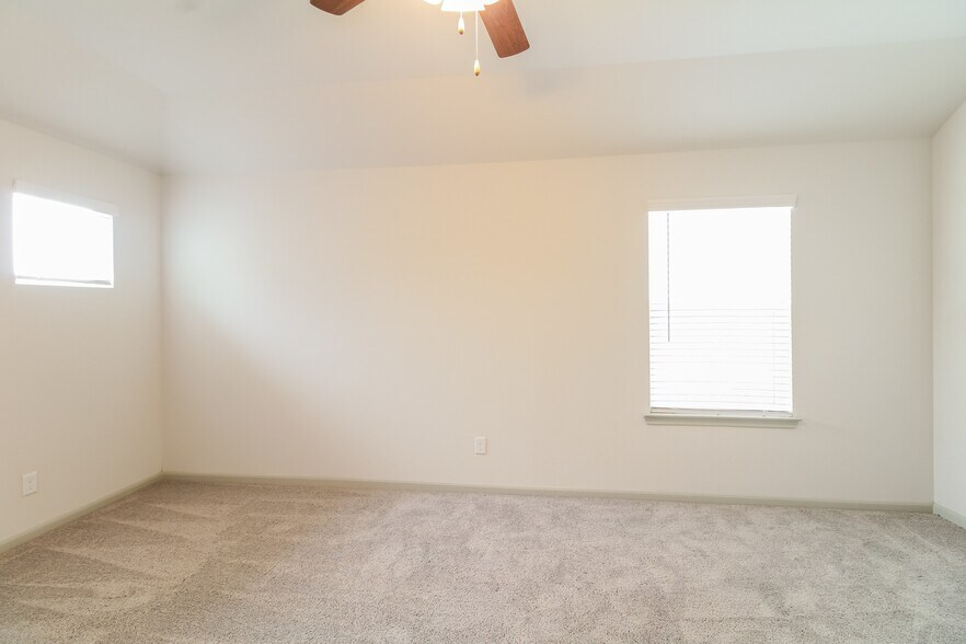 Building Photo - 7966 Tuscan Cypress Dr