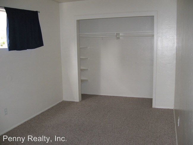 Building Photo - 4424 Fanuel St