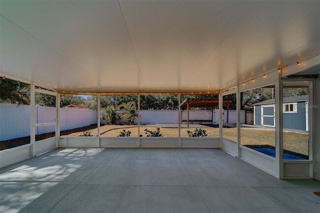 Building Photo - 11128 116th St