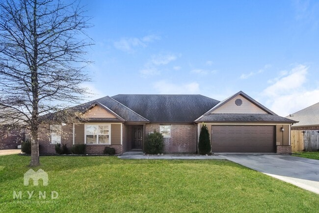 Building Photo - 430 Capri St