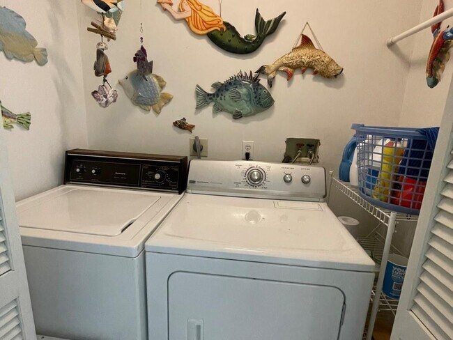 Building Photo - 15 Hammersmith Rd