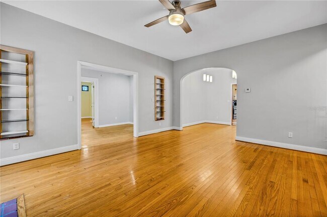 Building Photo - 6421 6th Ave N