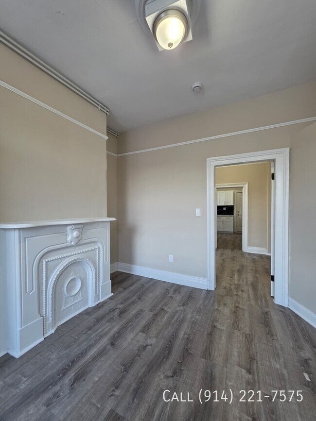 Building Photo - 175 Orchard St