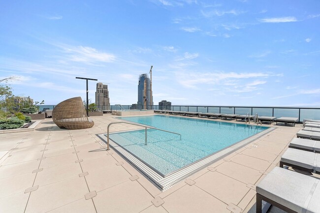 Building Photo - 363 E Wacker Dr