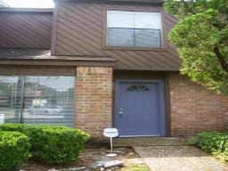 Building Photo - 11217 Briar Forest Dr
