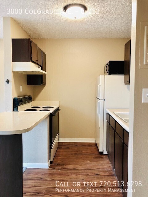 Building Photo - 3000 Colorado Ave