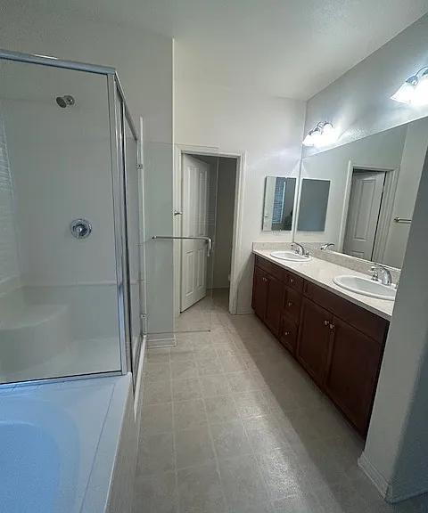 Building Photo - located in a resort-style College Park Community.
