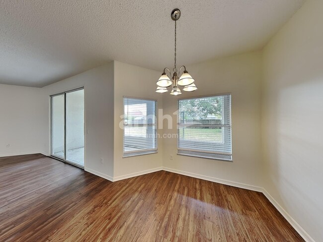 Building Photo - 3533 SW Viceroy St