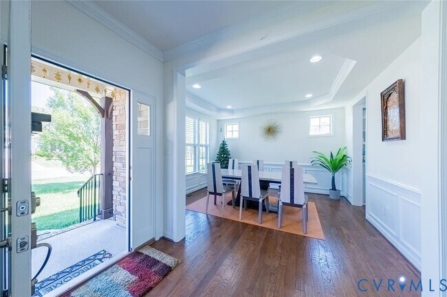 Building Photo - 5001 Maben Hill Ln