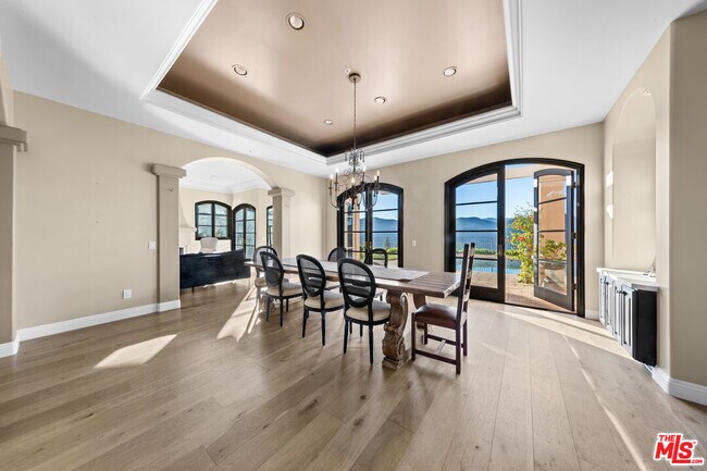 Building Photo - 1415 Cuesta Linda Dr