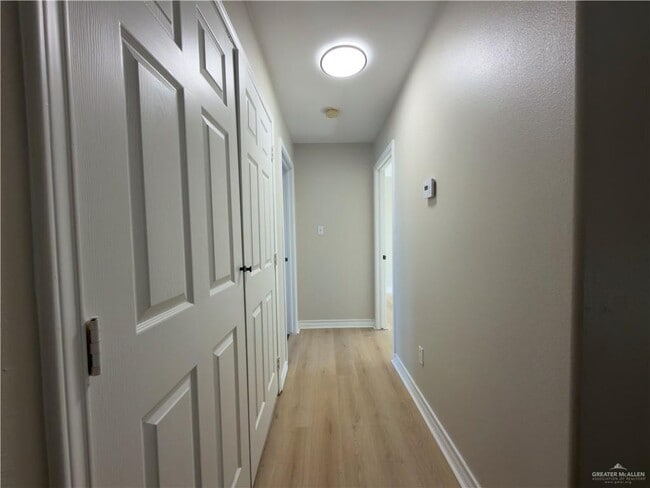 Building Photo - 19 Sumpter Ct