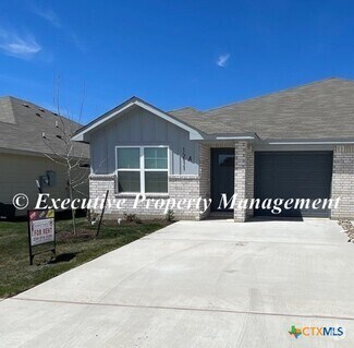 Building Photo - 1211 LEXINGTON Dr