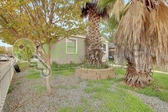 Building Photo - 3037 San Diego Way