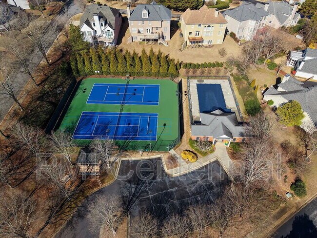 Building Photo - 120 Creekside Park Dr