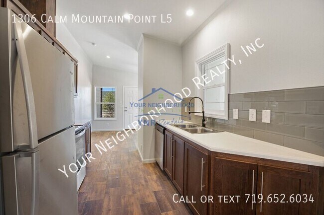 Building Photo - 1306 Calm Mountain Pt