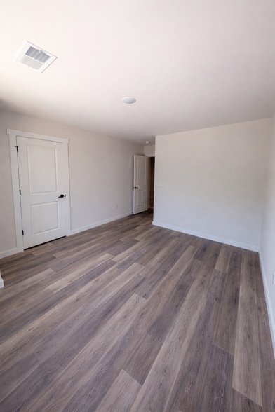 Bedroom 1 - 885 W 25th St