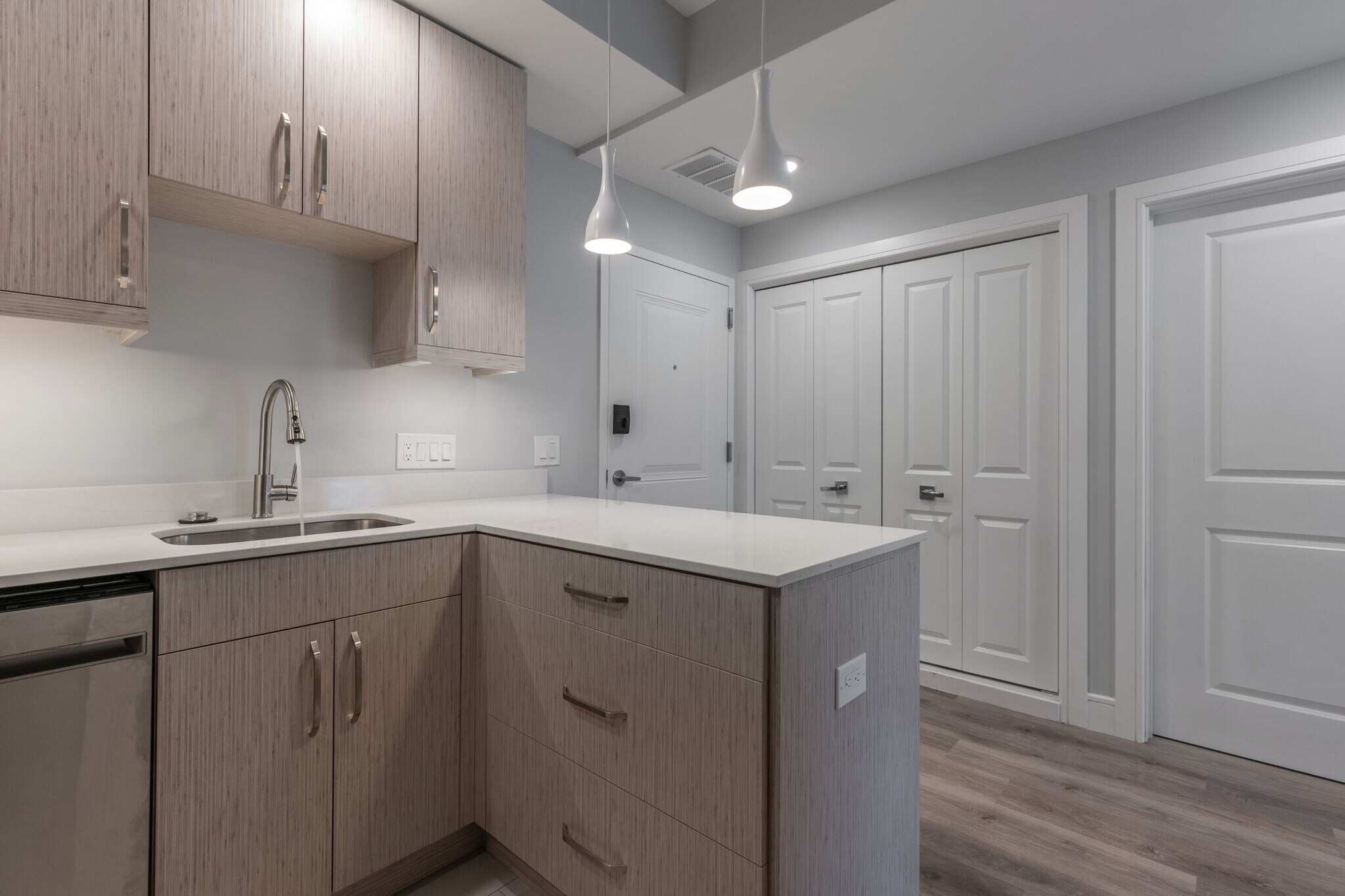 Building Photo - 1222 N Marshall St