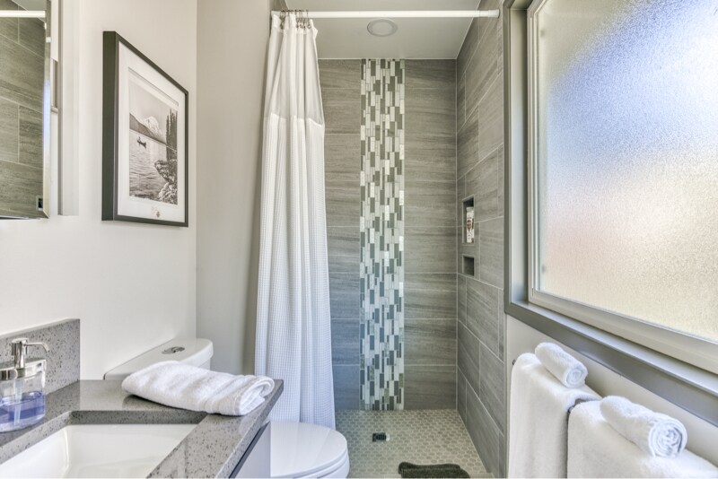 Building Photo - 9037 SW Monterey Pl