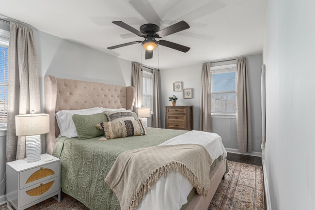 Building Photo - 145 Isabel Ave