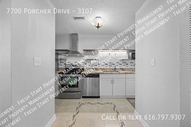 Building Photo - 7700 Porcher Dr