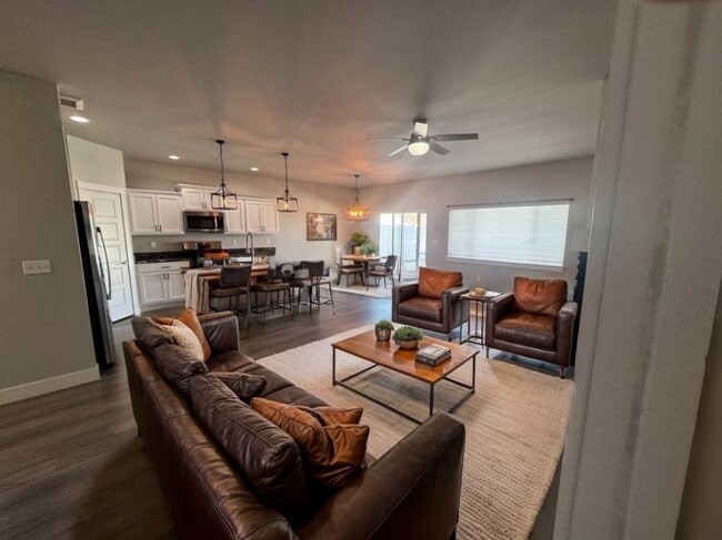 Building Photo - 3 bedroom in Billings MT 59105