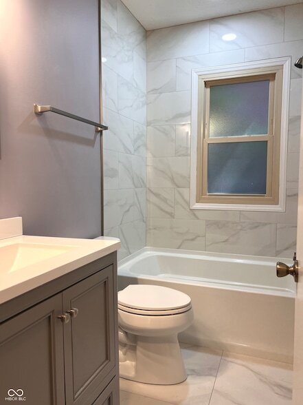 Building Photo - 1402 Kessler Blvd E Dr