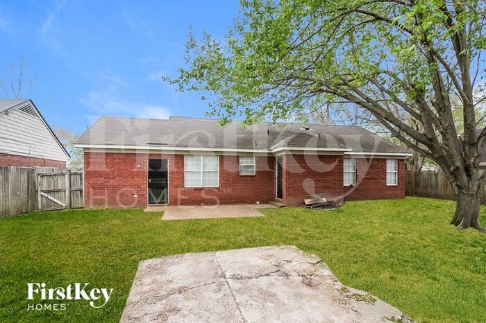 Building Photo - 4459 Willow Springs Cove