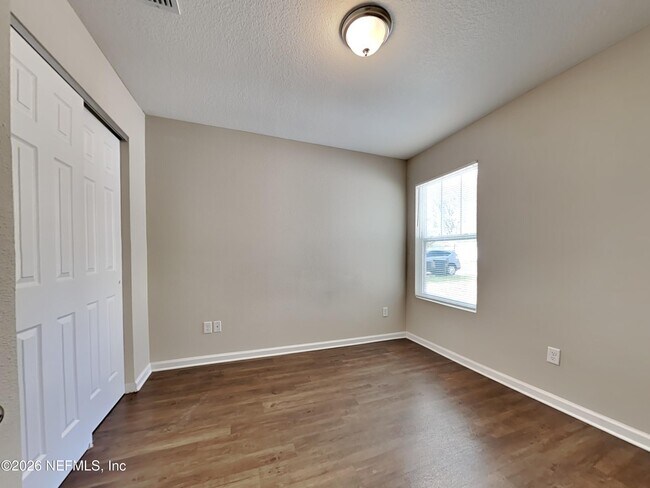 Building Photo - 7033 Camfield Landing Dr