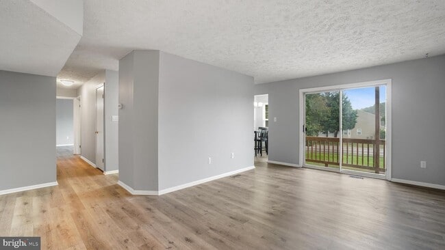 Building Photo - 3397 Littleton Way