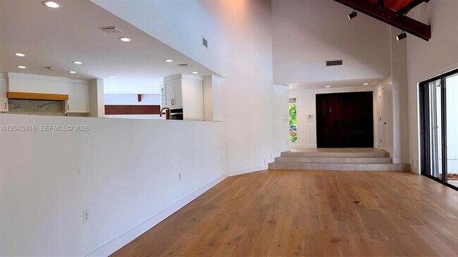 Building Photo - 8925 SW 102nd Terrace