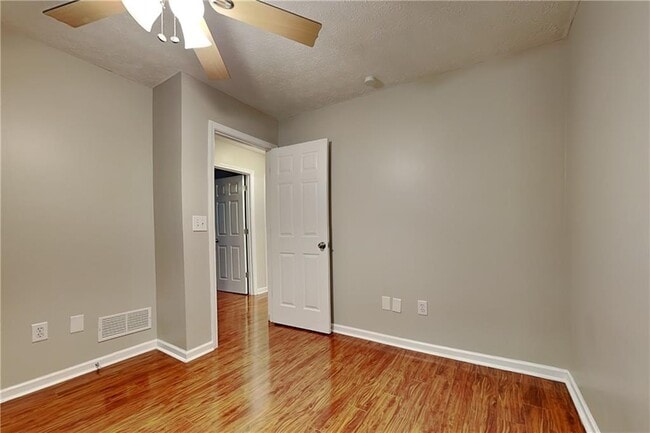 Building Photo - 2979 Trotters Crest Dr