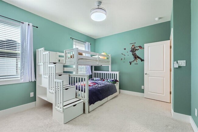 Building Photo - 4912 Risana Bend