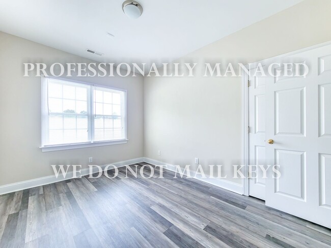 Building Photo - 161 Irene Ct
